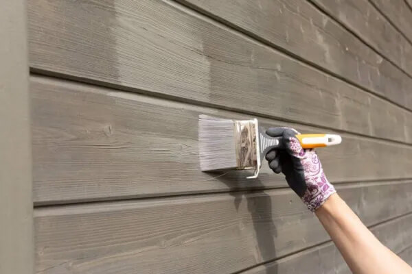 نحوه استفاده از رنگ‌ های روغنی برای نقاشی ساختمان